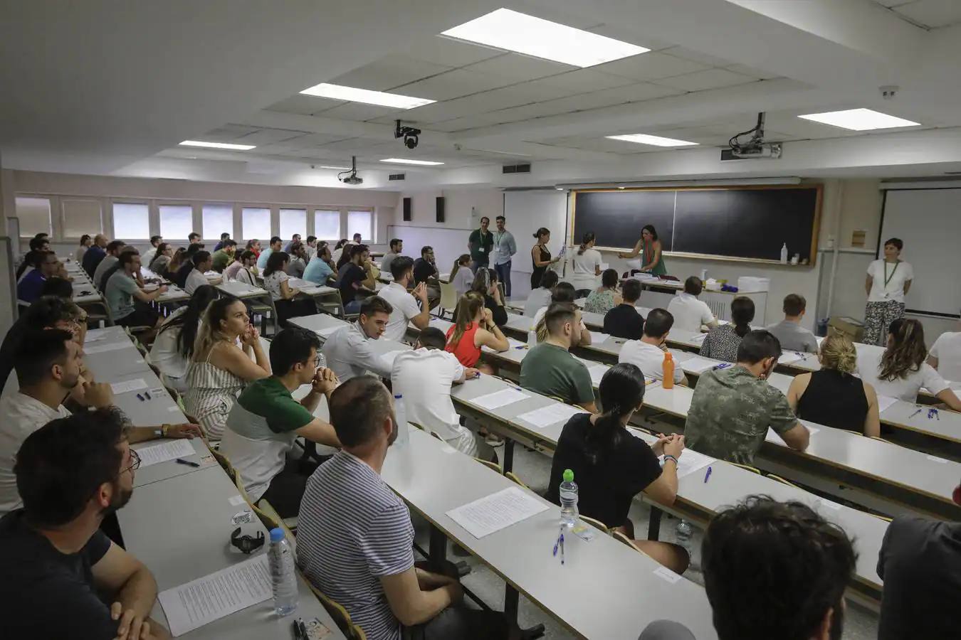 Opositores en una prueba reciente