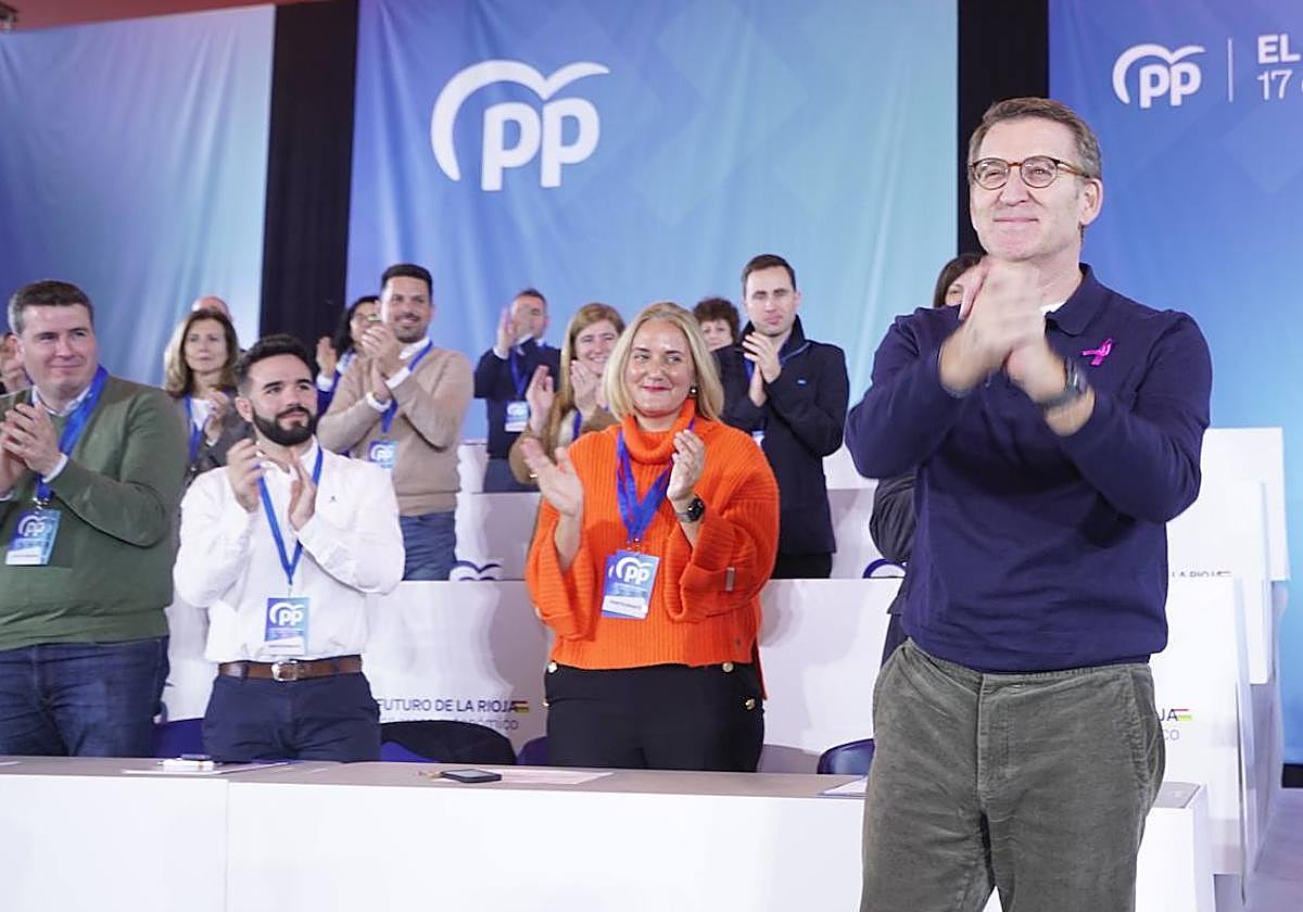 El líder del PP, Alberto Núñez Feijóo, este sábado en el Congreso del PP de La Rioja