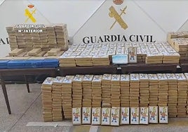 Descubren 600 kilos de cocaína ocultos en un contenedor en Valencia y uno de los traficantes se amputa el dedo al huir