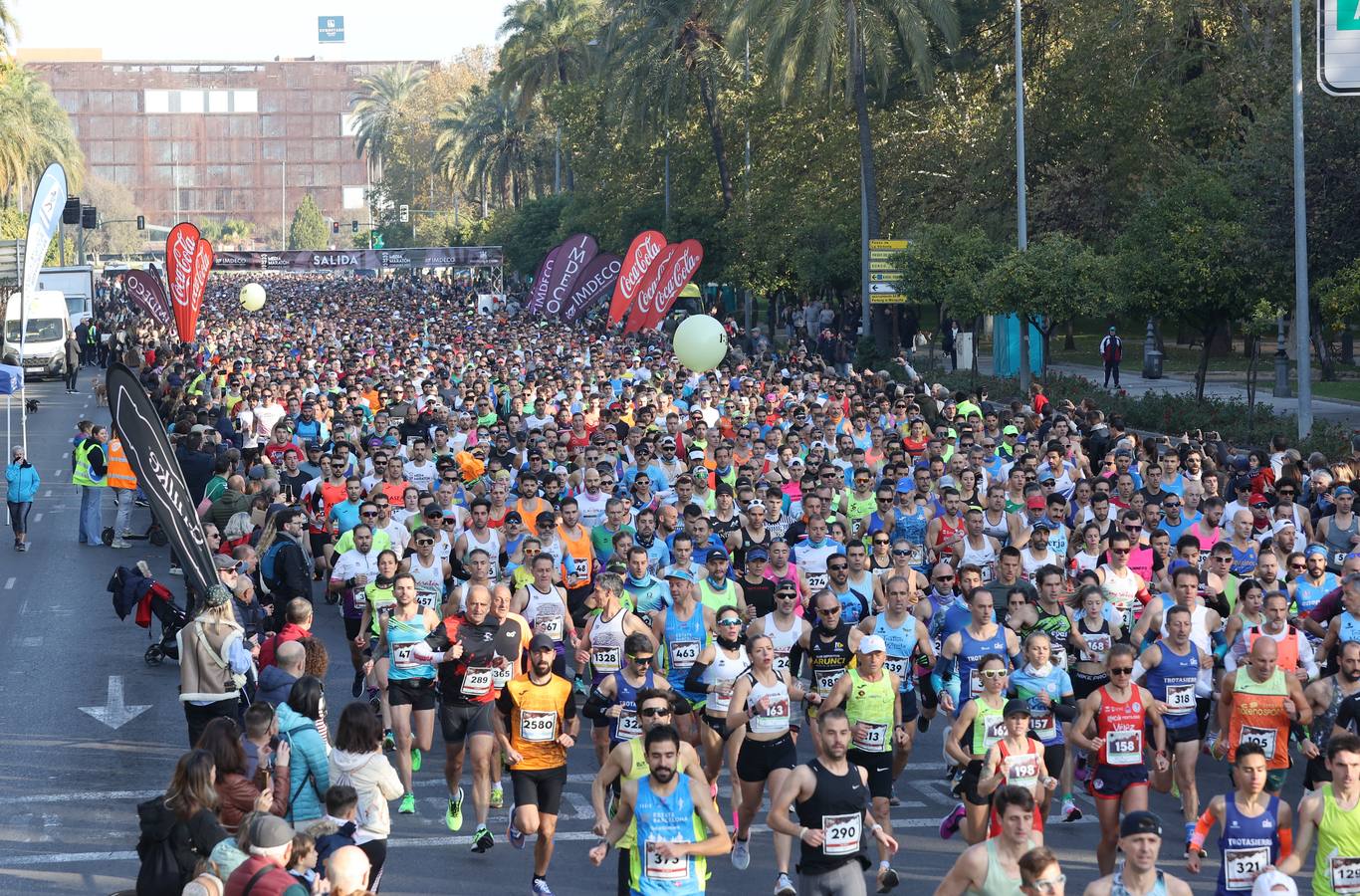 Fotos: la espectacular Media Maratón de Córdoba 2023