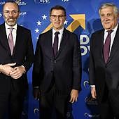 Weber, líder del PPE: «El Estado de derecho en España está en riesgo, en juego»