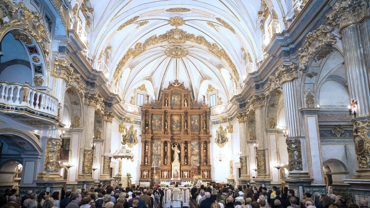 El pueblo valenciano «orgulloso de su iglesia» que se ha volcado en la restauración del templo «en tiempo récord»