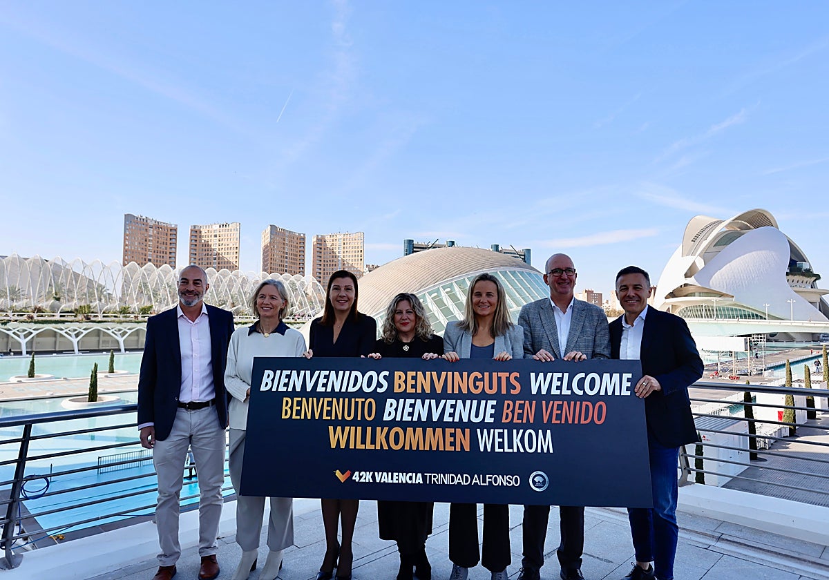 Imagen de la presentación de los datos turísticos del Maratón Valencia 2023