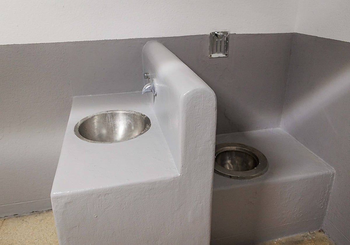 Interior de uno de los calabozos remozados