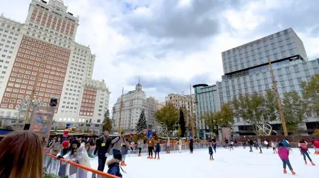 Pista de patinaje sobre hielo de Plaza de España