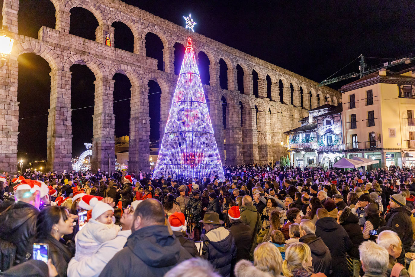 Encendido de luces en Segovia