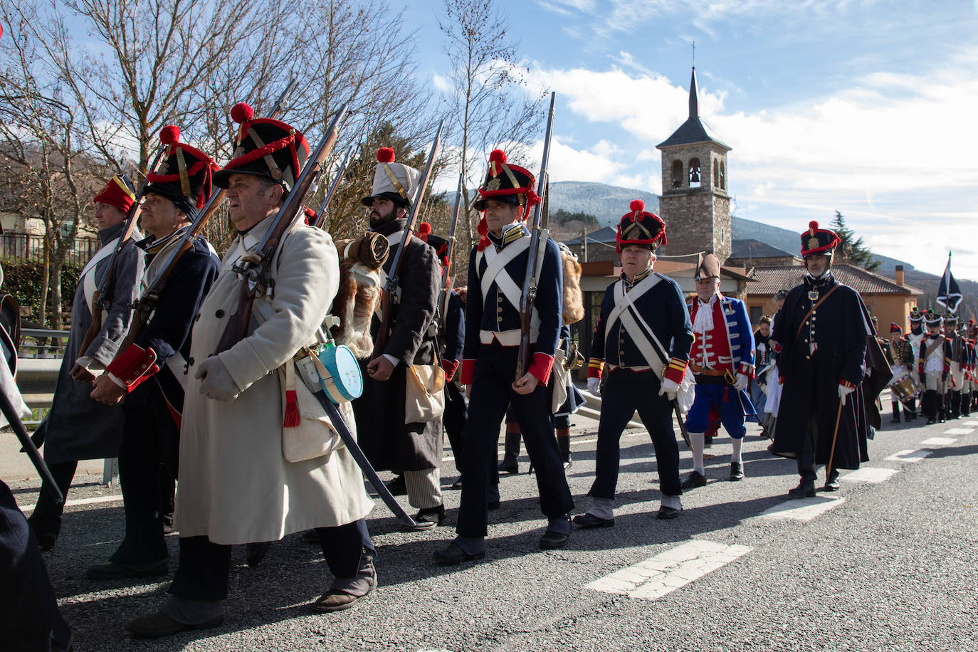 La recreación histórica de la batalla de Somosierra, en imágenes
