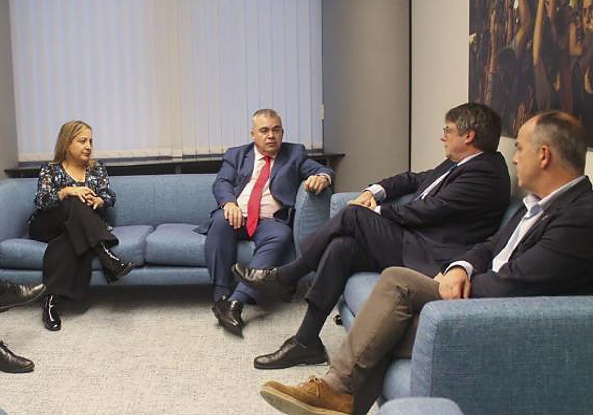 La reunión PSOE-Junts de la que nació el pacto que hablaba de 'lawfare'