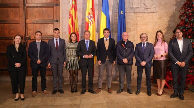 Imagen del encuentro del presidente de la Generalitat, Carlos Mazón, con representantes de la CEV este lunes en el Palau