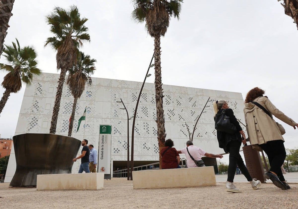 Exterior de la Ciudad de la Justicia de Córdoba