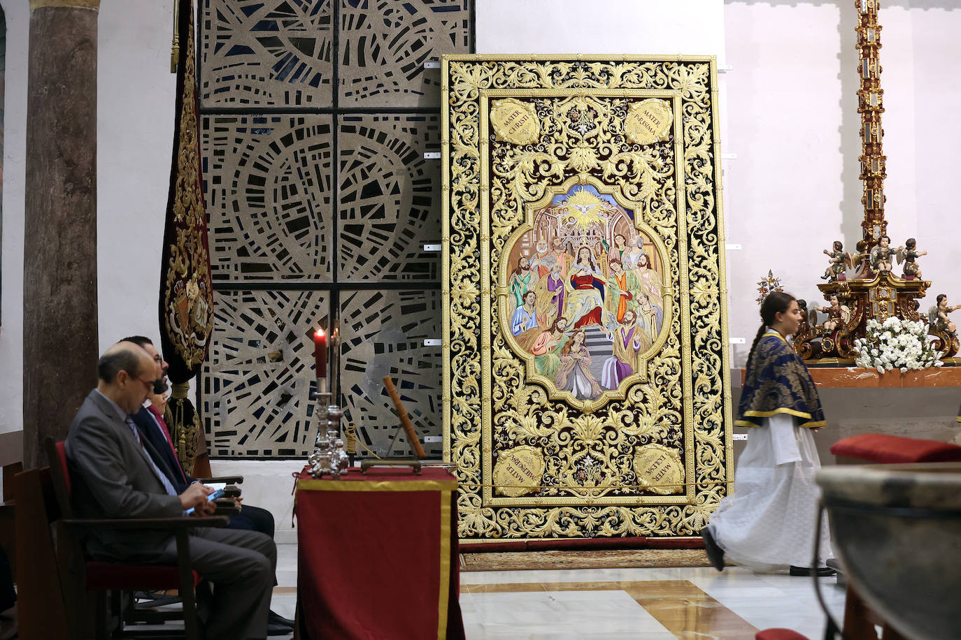 Fotos: La bendición del techo de palio de la Virgen del Dulce Nombre de Córdoba