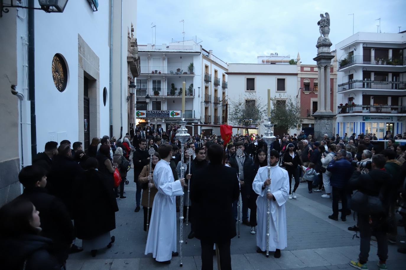Fotos: la solemne procesión de la Inmaculada con los jóvenes de Córdoba