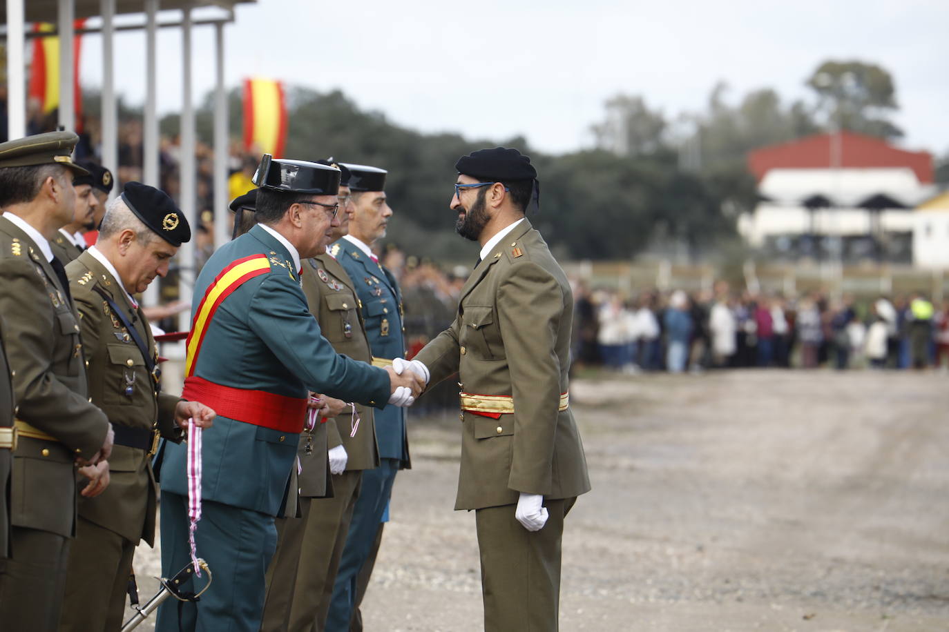 Fotos: La imponente parada militar de la Brigada &#039;Guzmán el Bueno X&#039; en Córdoba