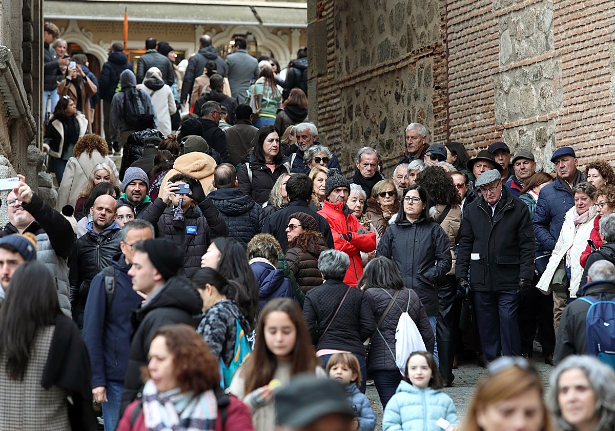 La ciudad está desbordada de visitantes este puente festivo