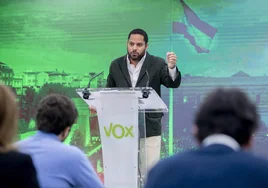 Vox critica al PP por «asustarse» ante el PSOE tras las declaraciones de Abascal sobre «colgar» a Sánchez