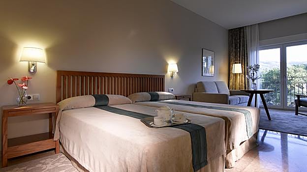 Imagen de una de las habitaciones del Parador de la Arruzafa, de Córdoba