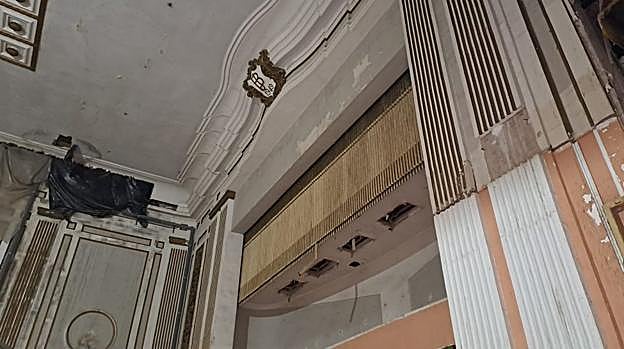 Detalle del Palacio del Cine, tomado durante los trabajos en el mes de julio