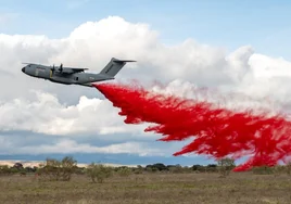 El A400M supera una nueva prueba para actuar como avión de extinción de incendios