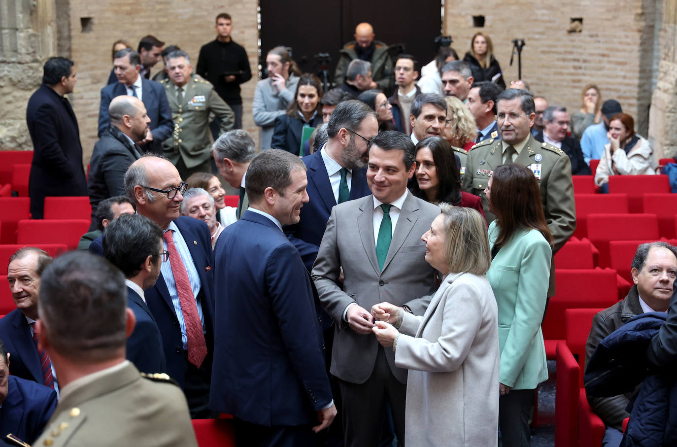 Fotos: La firma solemne del acuerdo de la Base Logística de Córdoba
