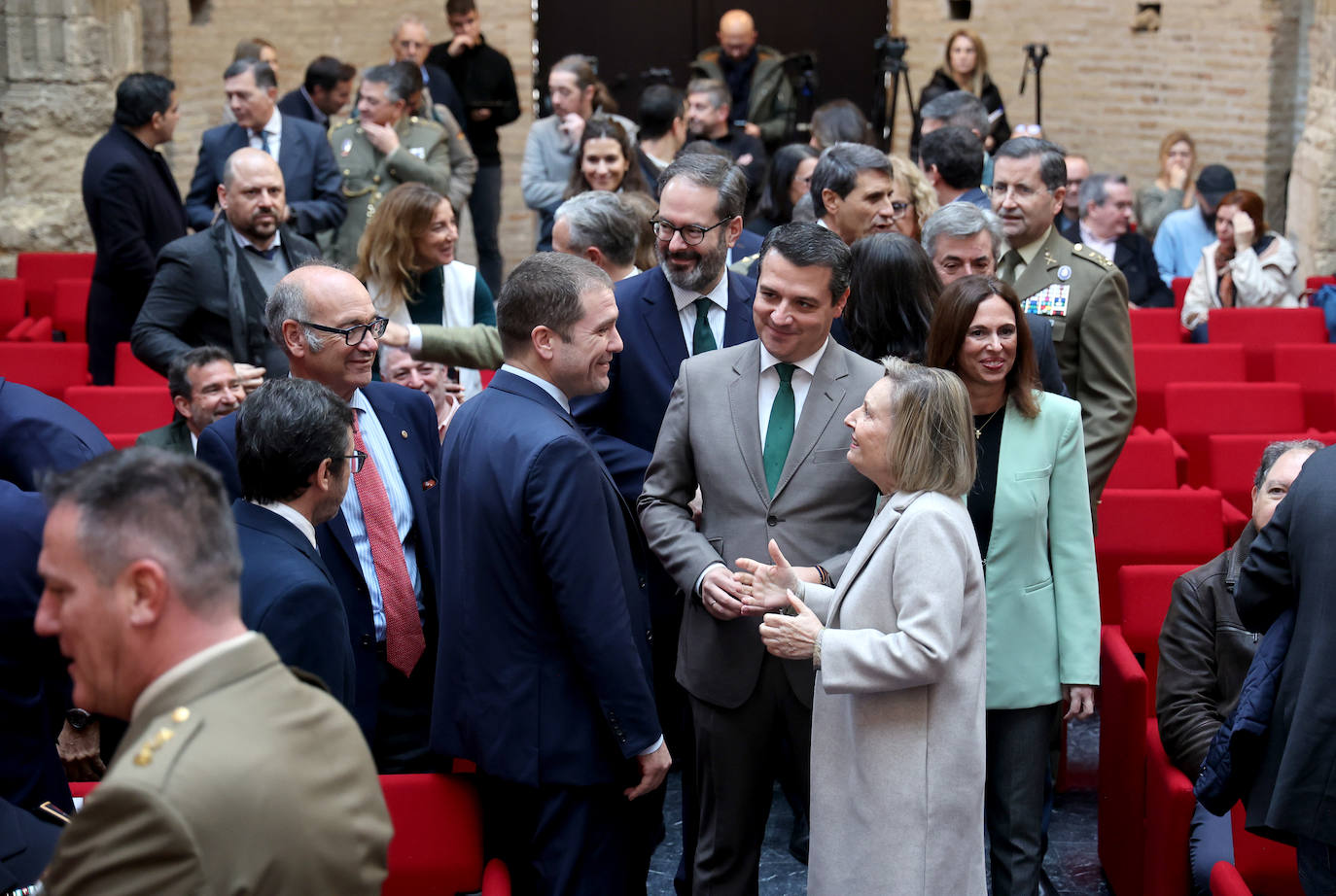 Fotos: La firma solemne del acuerdo de la Base Logística de Córdoba