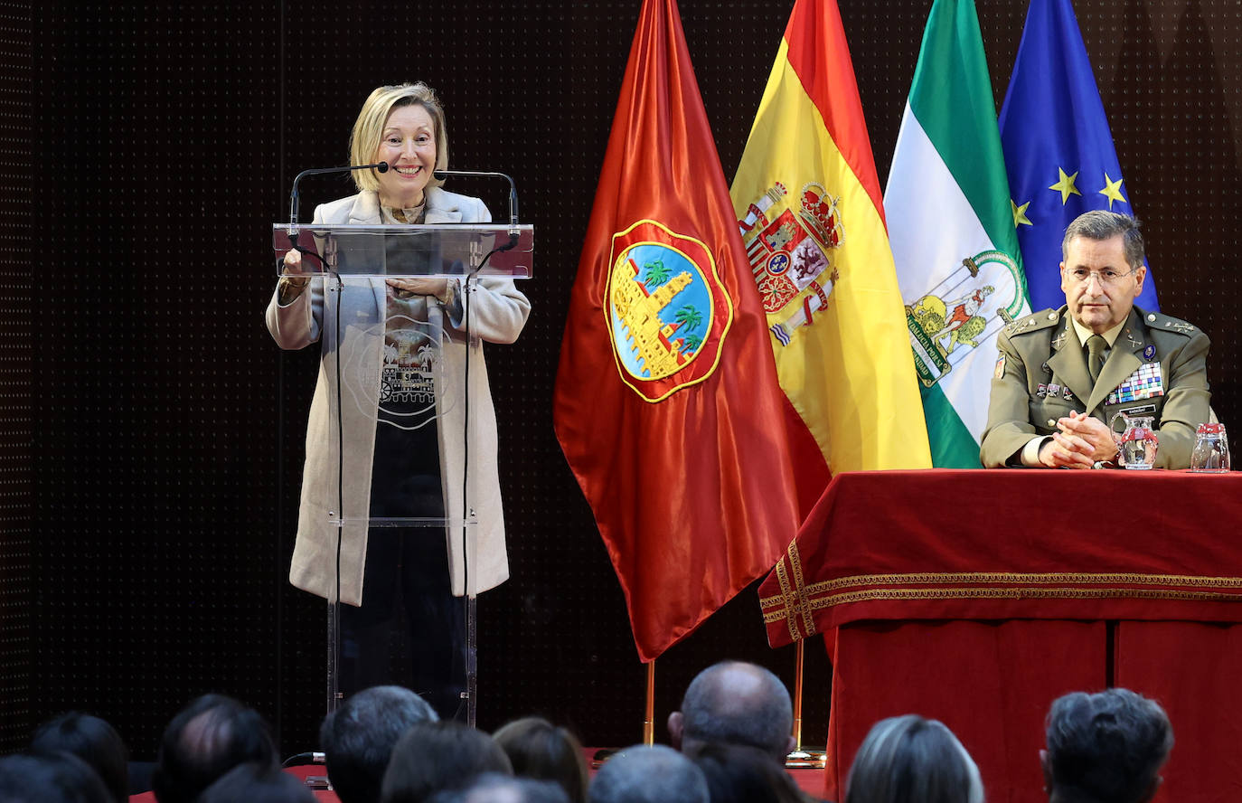 Fotos: La firma solemne del acuerdo de la Base Logística de Córdoba