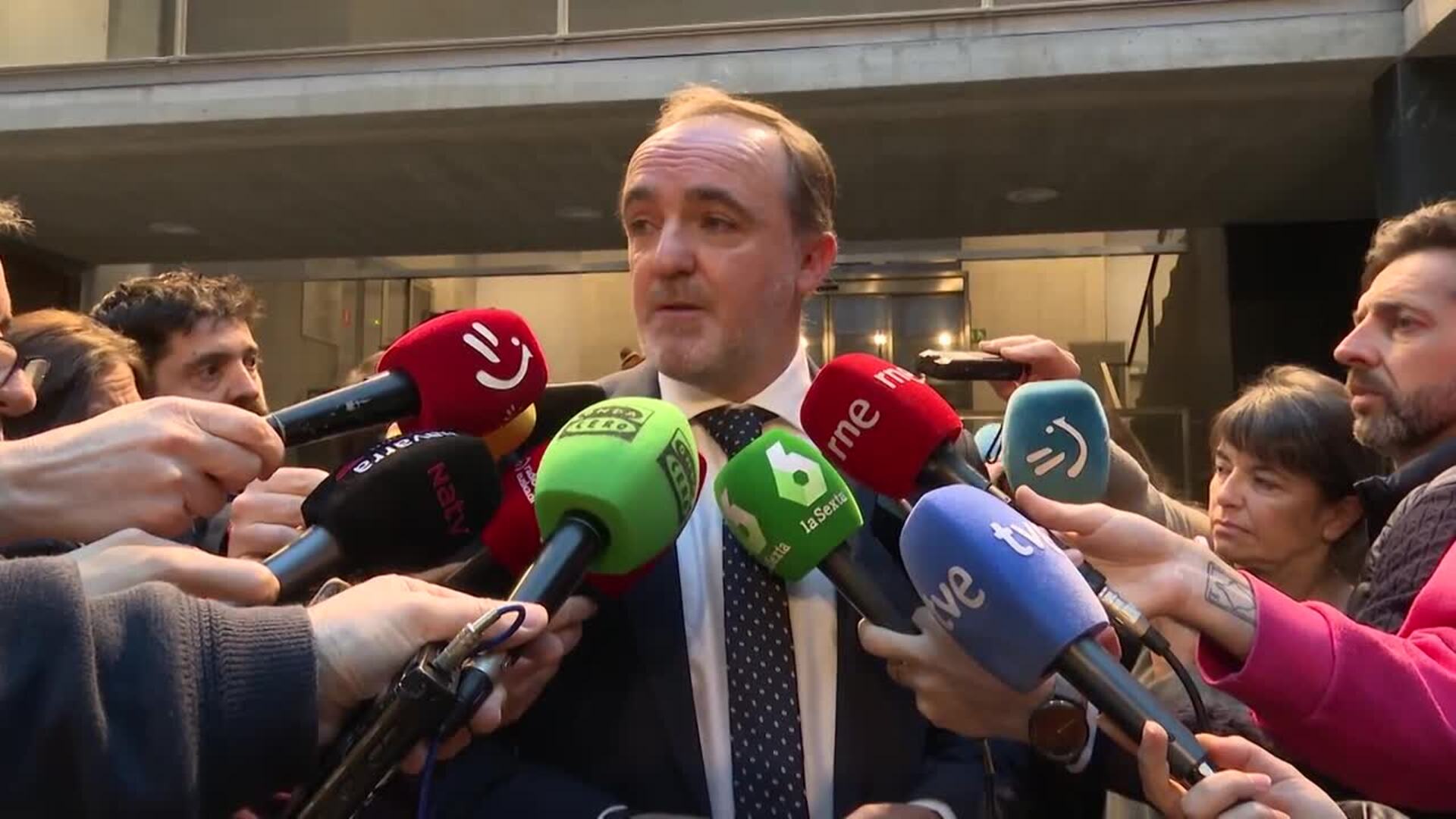 UPN acusa de &quot;traidores&quot; y &quot;trileros&quot; a PSN por su acuerdo con EH Bildu en Pamplona