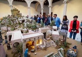 El Claustro de la Asunción acoge el Belén de la Diputación de Albacete, con un juego interactivo