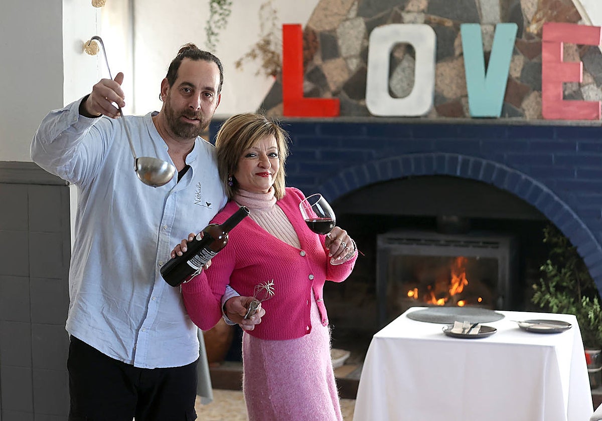 José María del Pino y Miren Luque, propietarios de NisKalo, en la Sierra