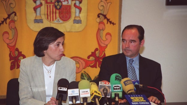 Rosa Aguilar y Fernando Ruiz en junio de 2000