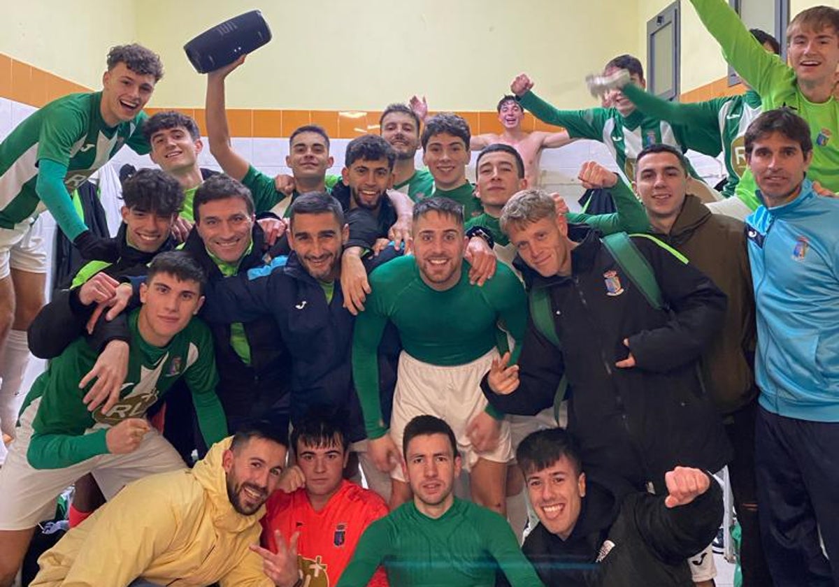 El Argés celebra la victoria por 2-1 sobre el Polígono Toledo, en un partido de la Primera Autonómica