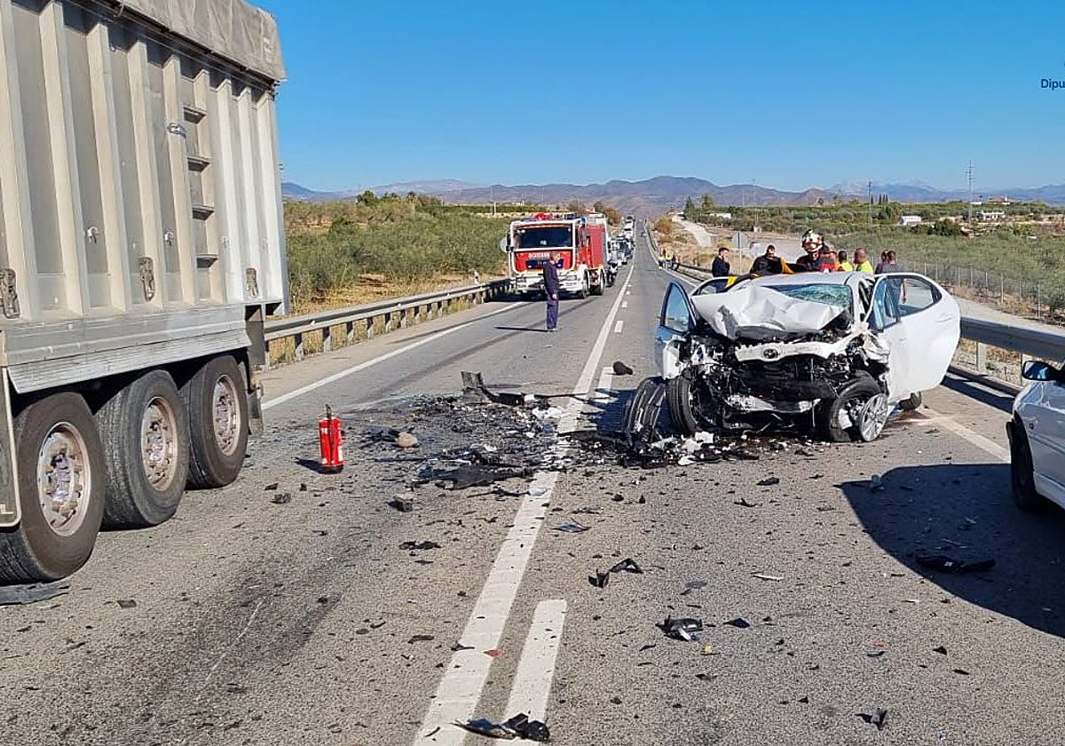 Uno de los vehículos siniestrado en el último accidente de Coín