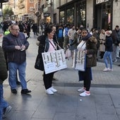 Reventa ilegal de lotería a última hora: «Pago dos euros más, pero no hago cola»