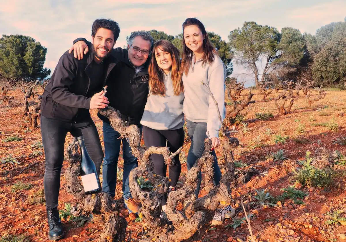 Vega Tolosa, la bodega de Albacete que sublima la uva bobal y otras variedades autóctonas de La Manchuela