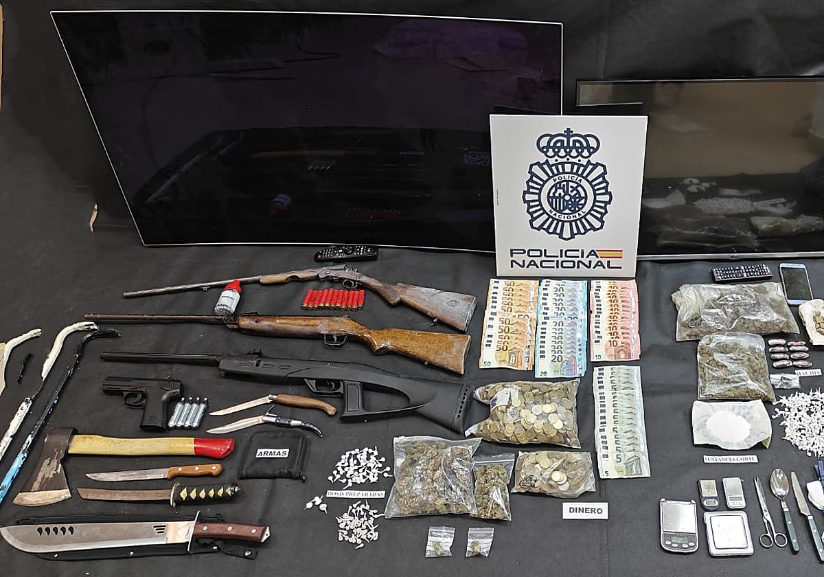 La Policía desmantela en Lucena cuatro puntos de venta de drogas y detiene a siete personas