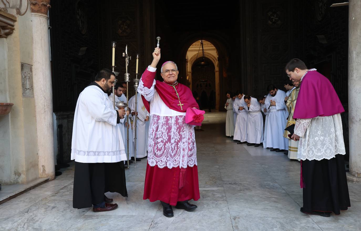 Fotos: La tradicional Misa de la Navidad del Señor en la Catedral de Córdoba