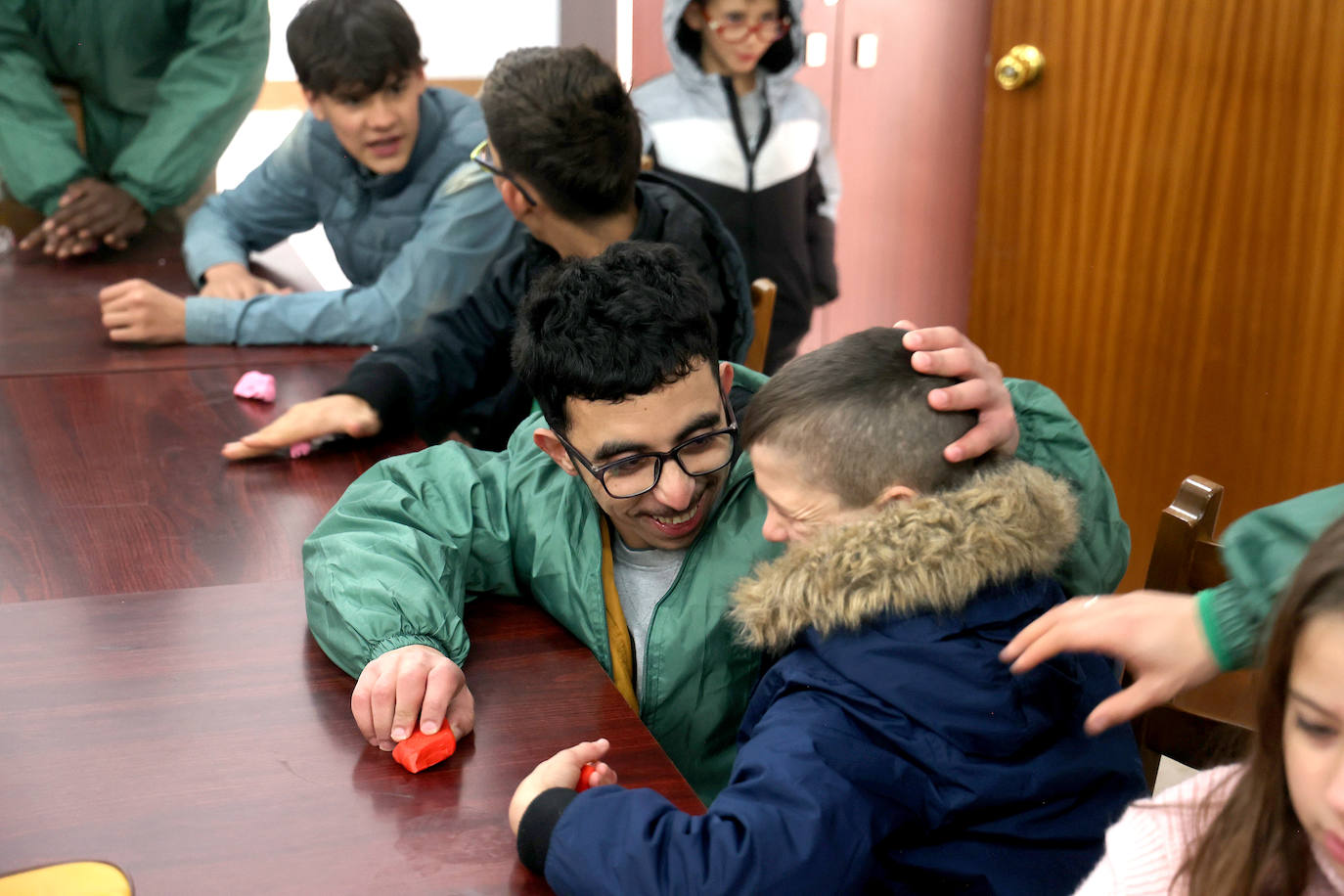 Fotos: el trabajo solidario del proyecto La Puerta Verde en el Guadalquivir