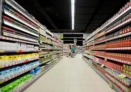 Estos son los supermercados y centros comerciales que abren el 1 de enero en Granada y sus horarios del día de Año Nuevo