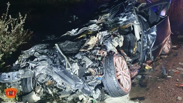 Estado del coche accidentado en Talavera de la Reina