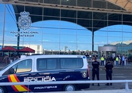 Sorprenden en el aeropuerto de Alicante-Elche a un fugitivo belga que traficaba con cocaína a gran escala desde Sudamérica