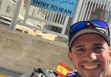 La aventura por Oriente Medio de Santiago Sánchez Cogedor, el aventurero español liberado tras más de un año detenido en Irán, en imágenes