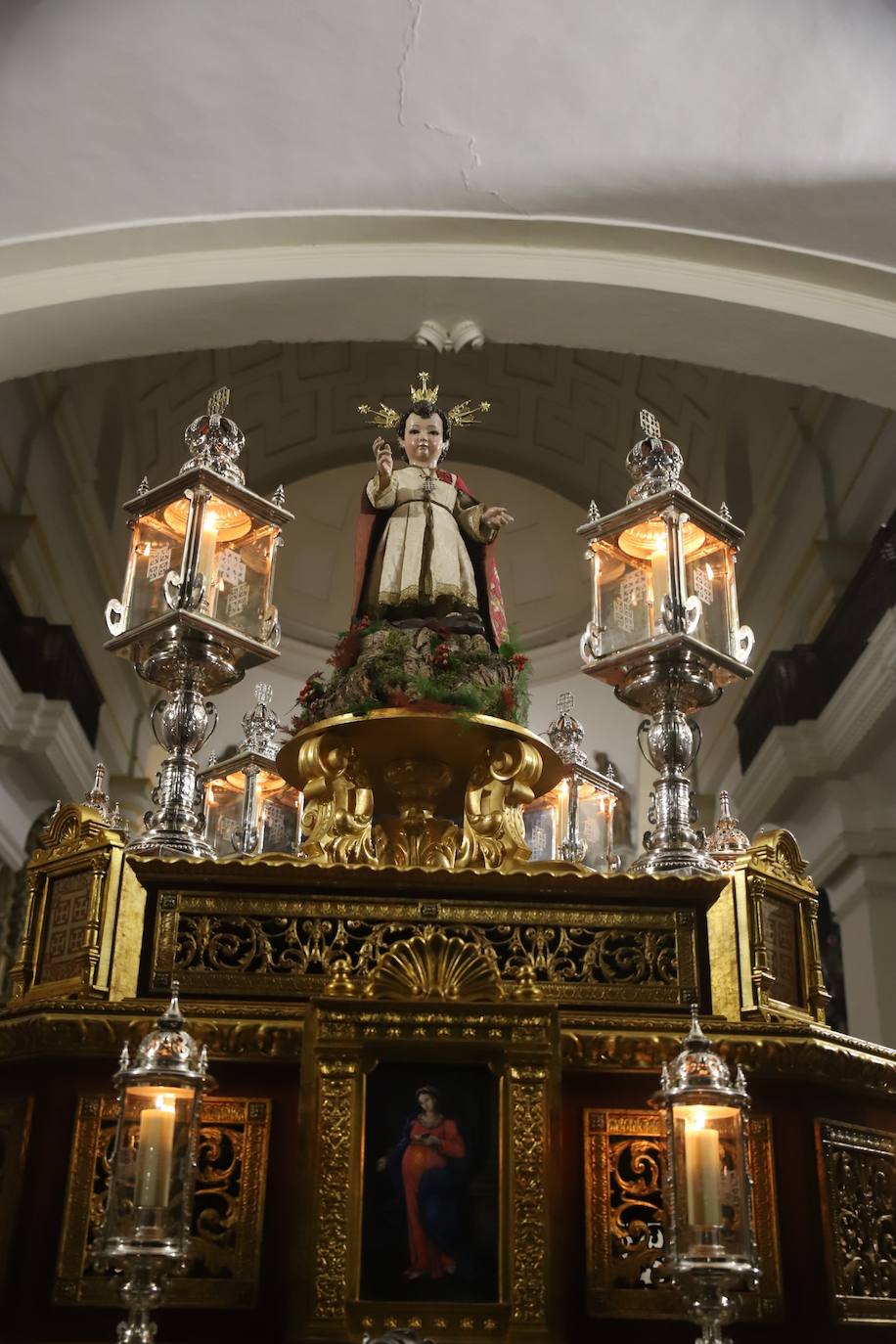 Fotos: la elegante procesión del Niño Jesús de la Compañía en Córdoba