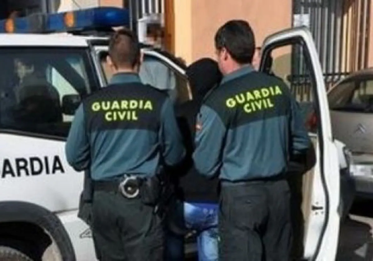 La Guardia Civil detiene al atracador de una ferretería en Argamasilla de Calatrava