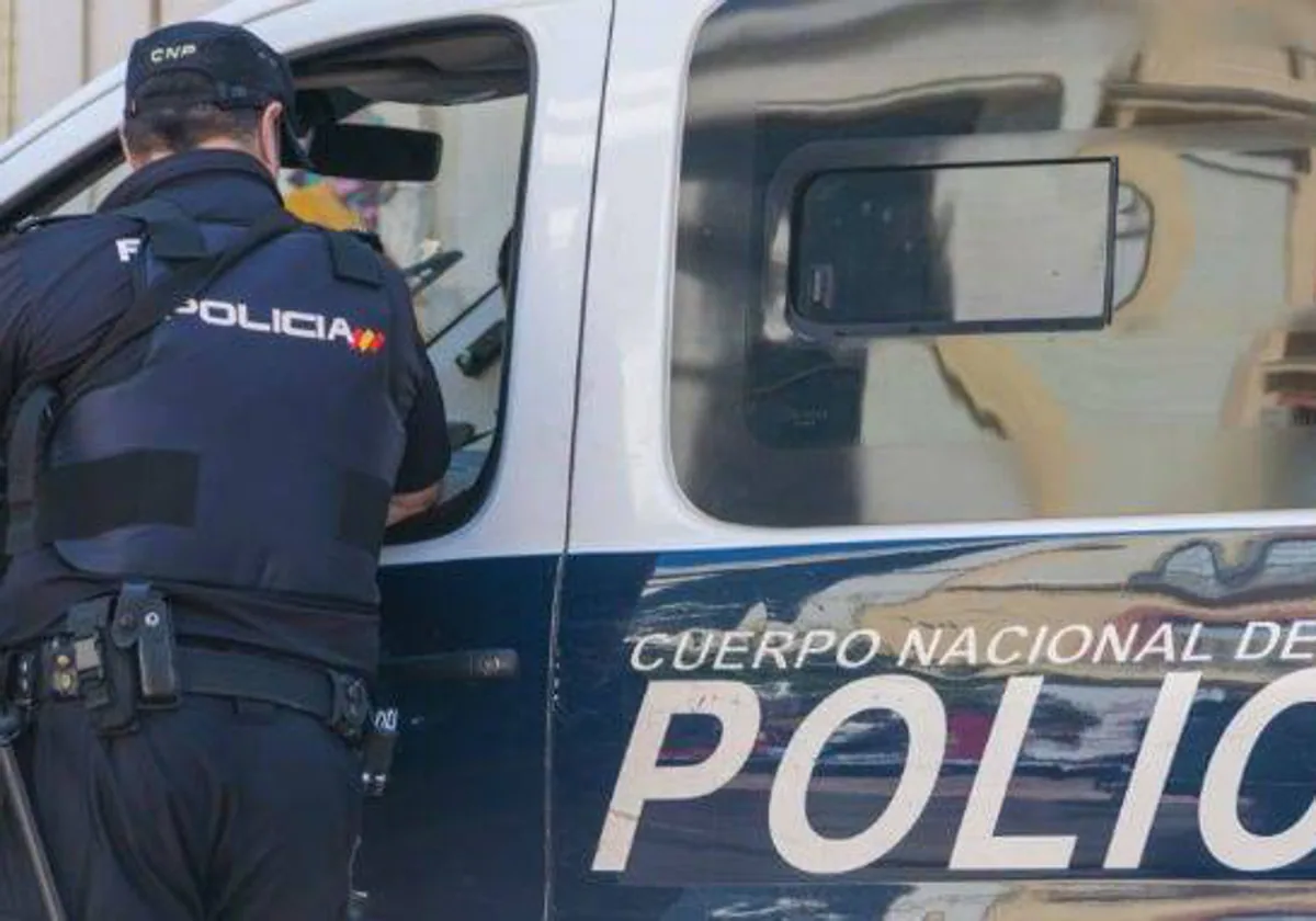 Detenida en Salamanca por chantajear a un hombre con publicar fotos sexuales suyas a cambio de dinero