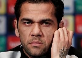 La madre de Dani Alves difunde la identidad e imágenes de la víctima de la agresión sexual