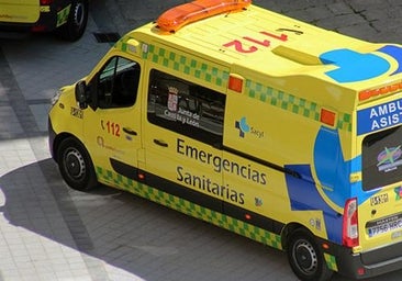 Una niña de tres años salva la vida tras caer de un tercer piso en Ponferrada