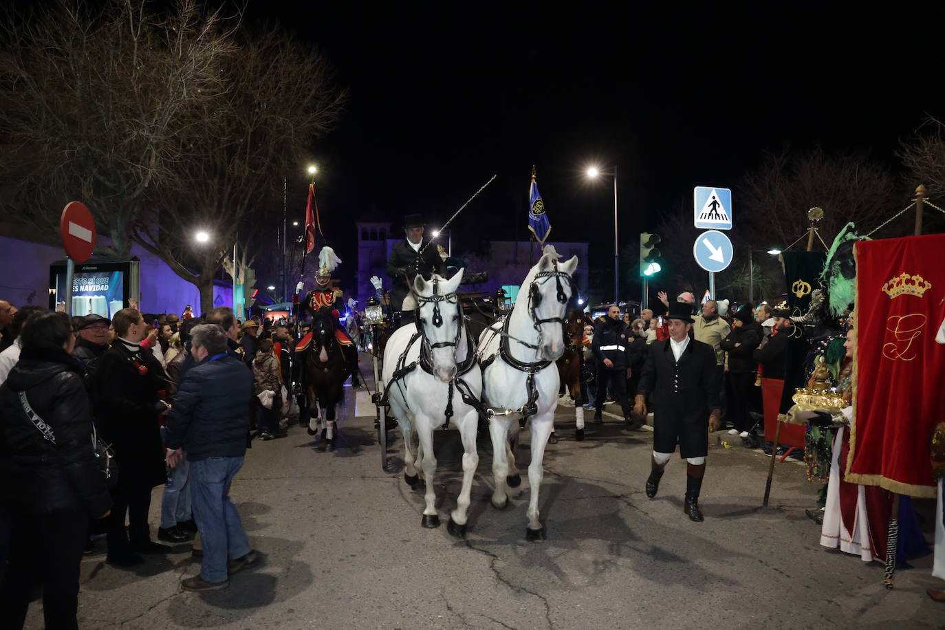 Fotos: El novedoso y espectacular final de la Cabalgata de los Reyes Magos de Córdoba
