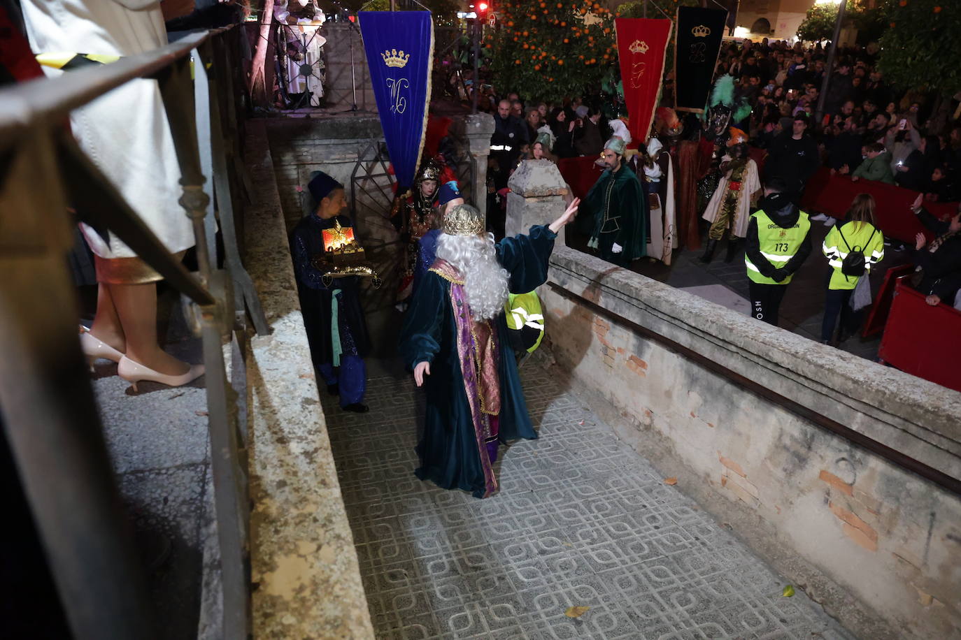 Fotos: El novedoso y espectacular final de la Cabalgata de los Reyes Magos de Córdoba