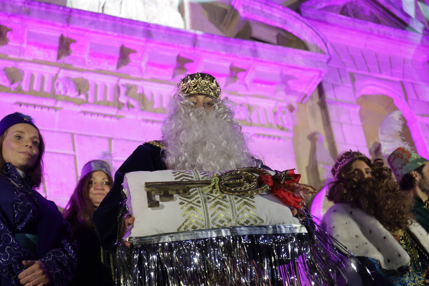 Fotos: El novedoso y espectacular final de la Cabalgata de los Reyes Magos de Córdoba
