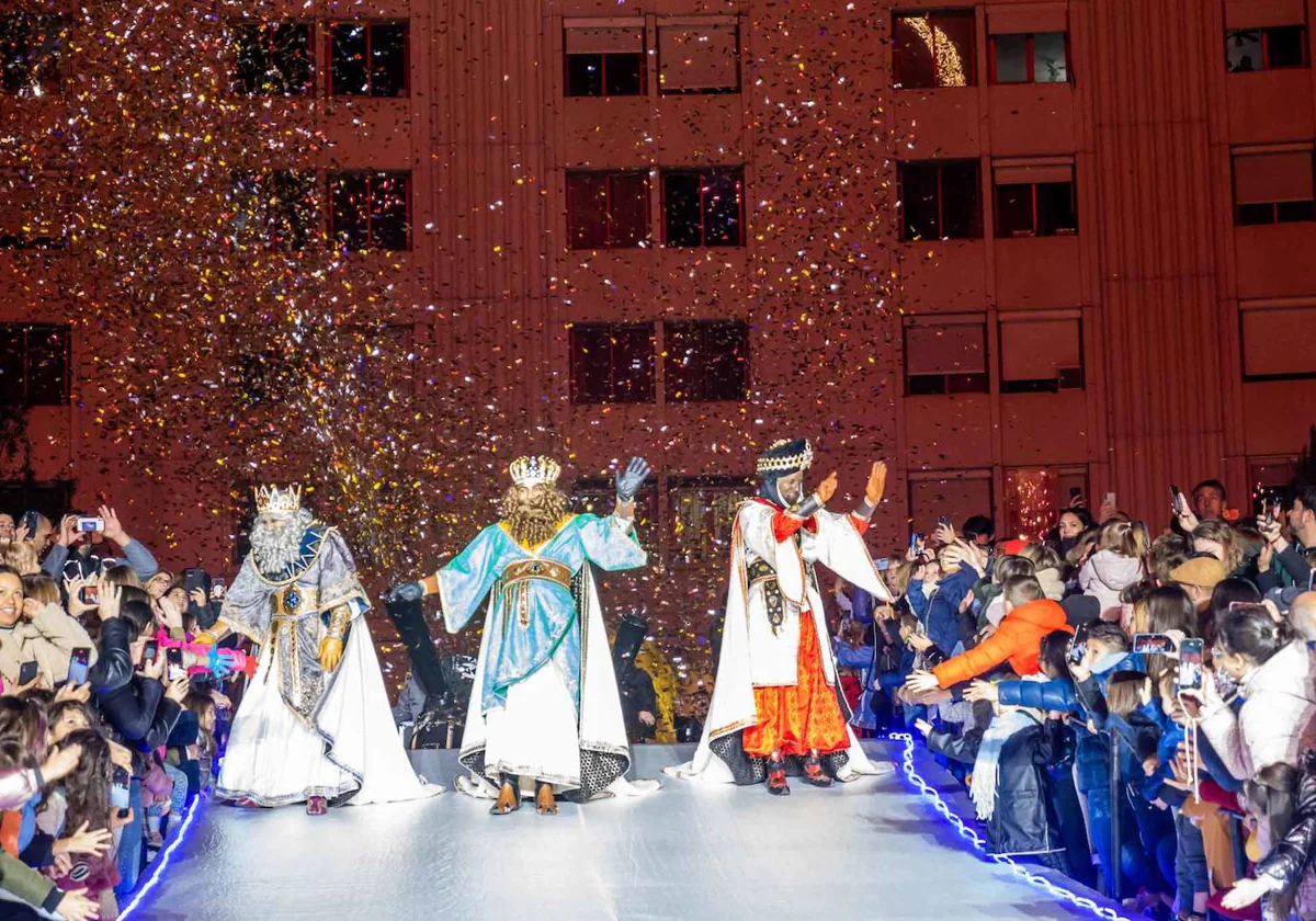 Imagen de la Cabalgata de los Reyes Magos de Benidorm