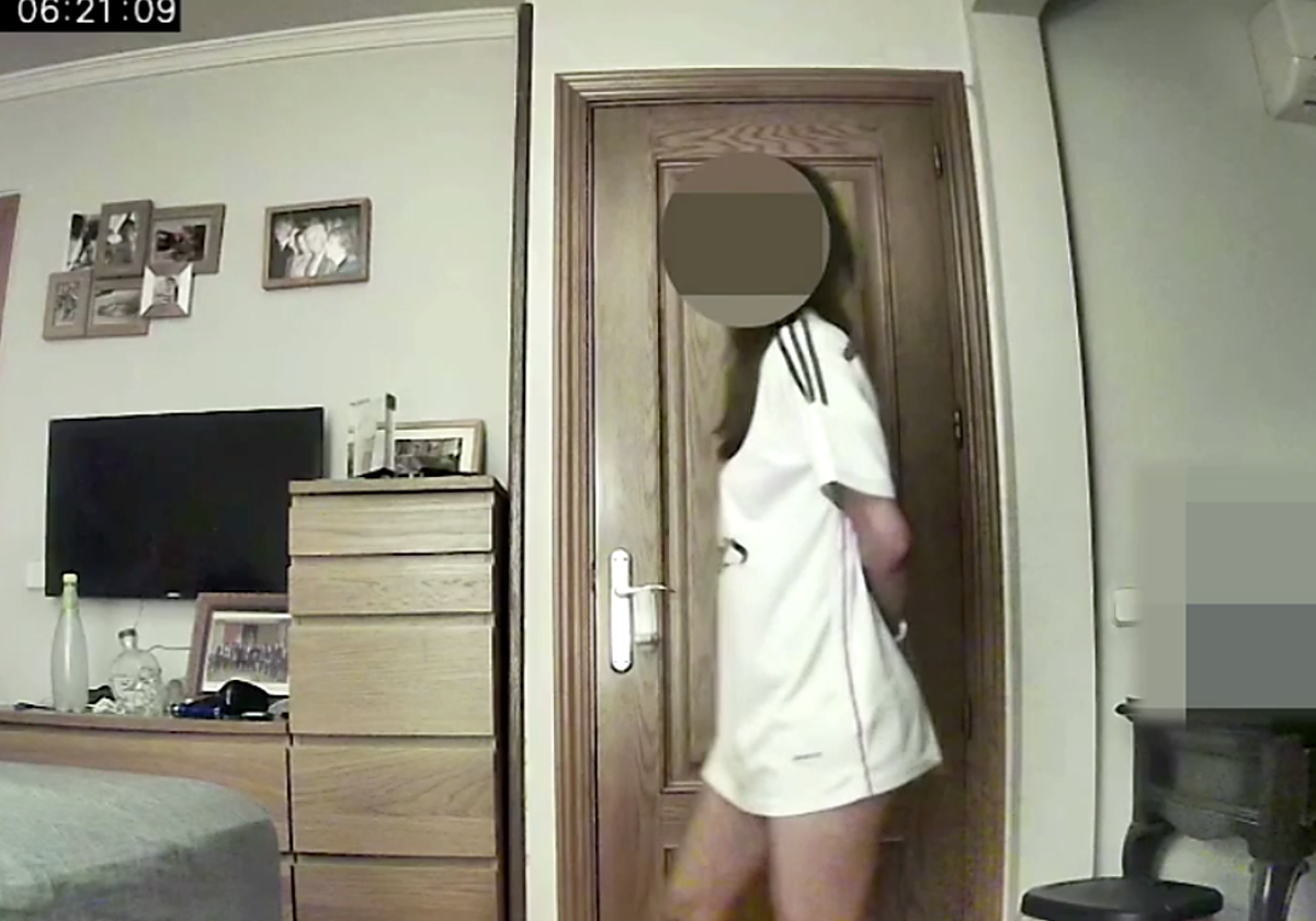 Captura de uno de los vídeos grabados dentro de la vivienda a la mañana siguiente